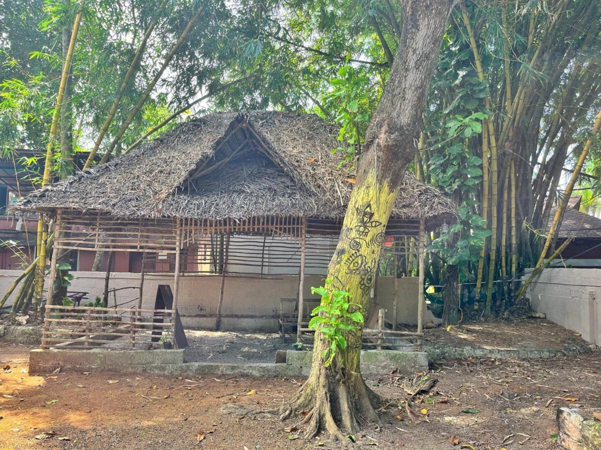 Bava Beach Resort & Retreat Center 바르칼라 외부 사진
