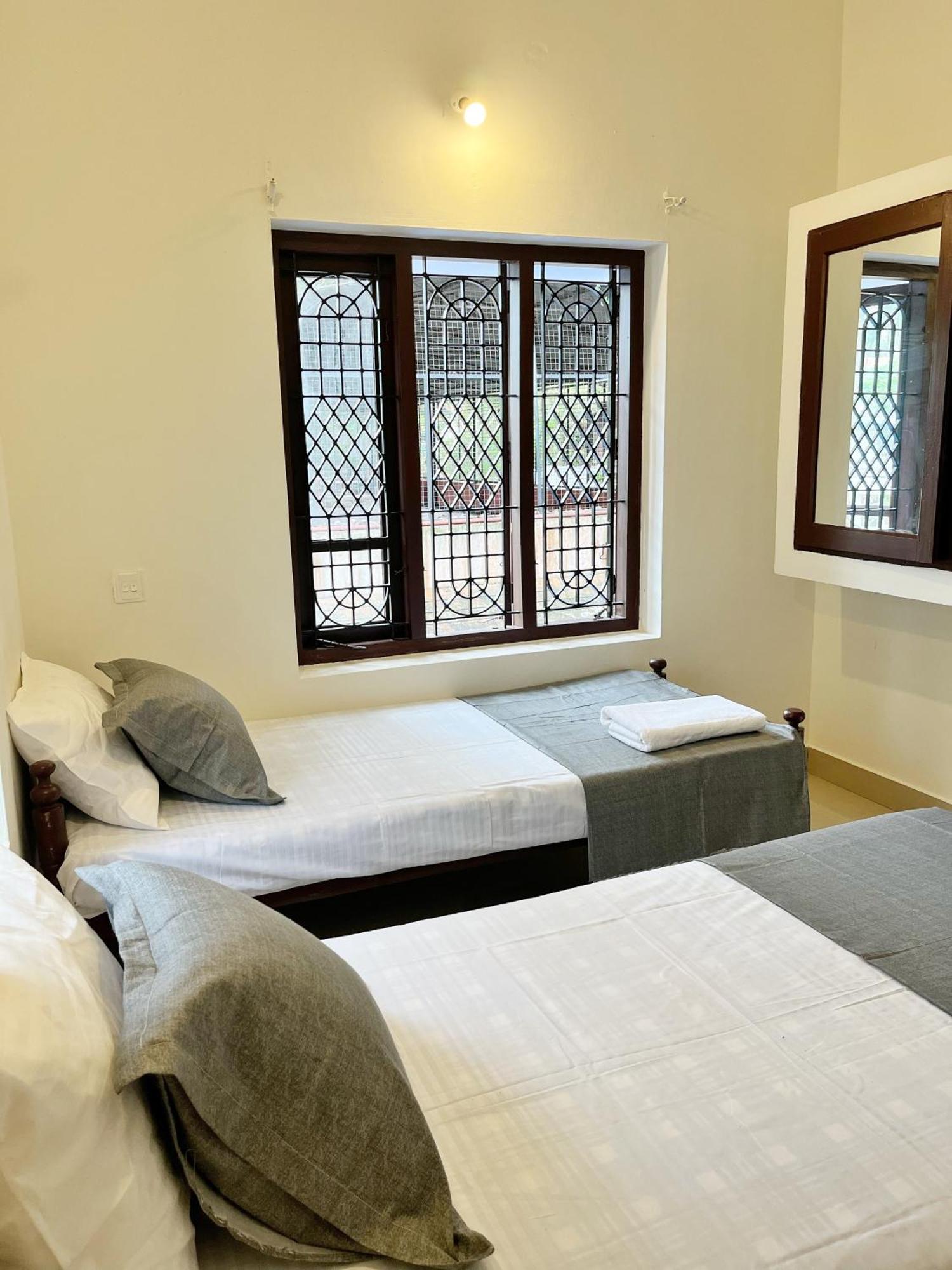 Bava Beach Resort & Retreat Center 바르칼라 외부 사진