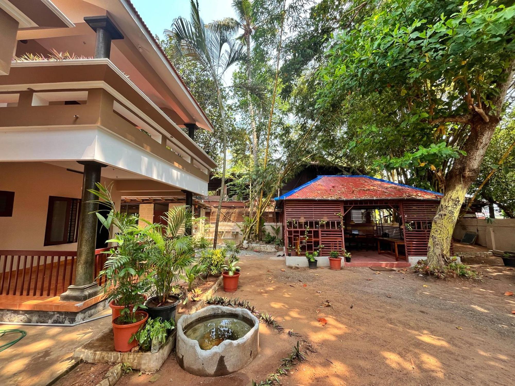 Bava Beach Resort & Retreat Center 바르칼라 외부 사진